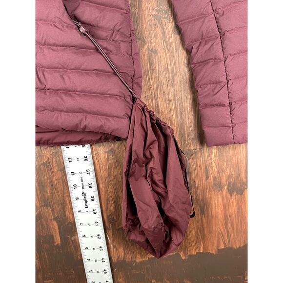 Lululemon athletica Pack It Down‎ Puffer Jacket Coat Maroon Womens 2 + Carry Bag - Picture 6 of 8
